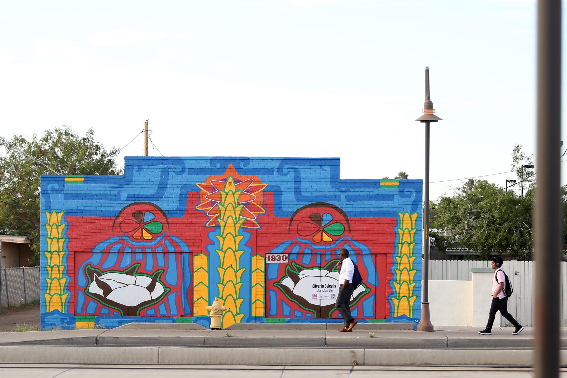 Color Gives Life in Tempe, AZ