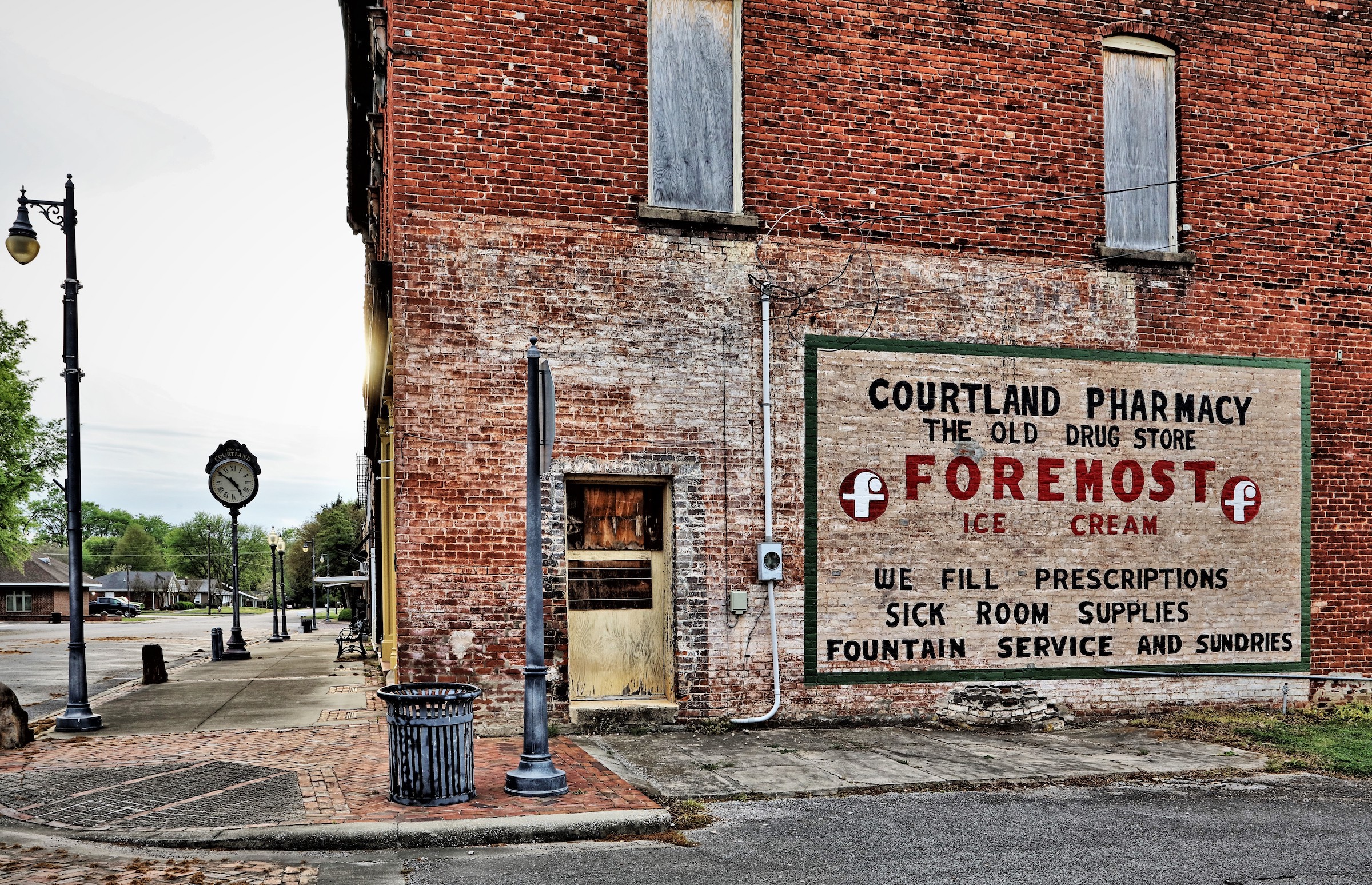 Courtland Pharmacy/ FOREMOST Ice Cream in Courtland, AL