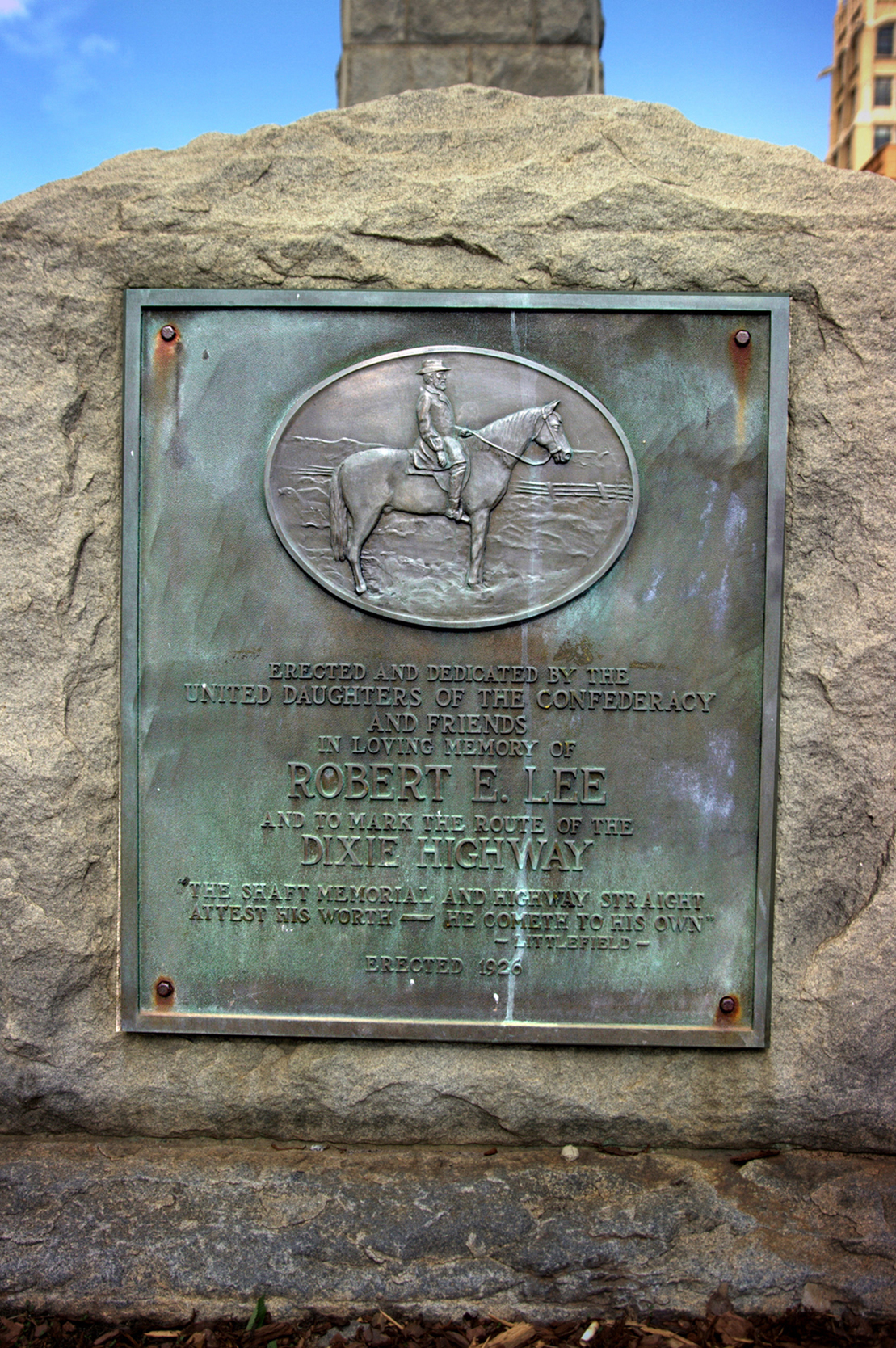 Robert E. Lee/Dixie Highway Memorial in Asheville, NC