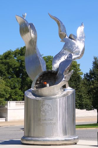 置物 flame of hope Eternal Flame of Hope in Chicago, IL