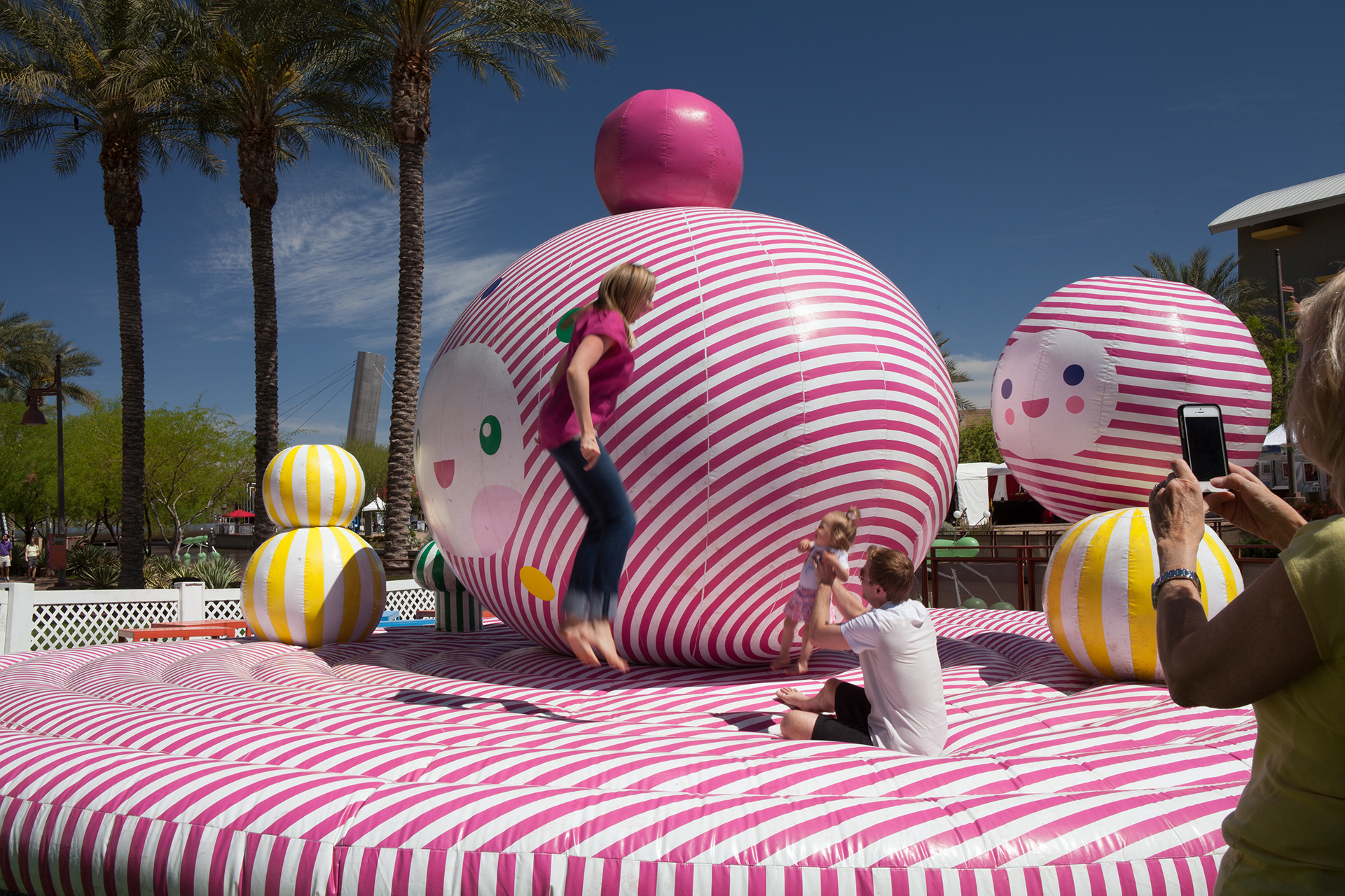 Happy Gift in Scottsdale, AZ