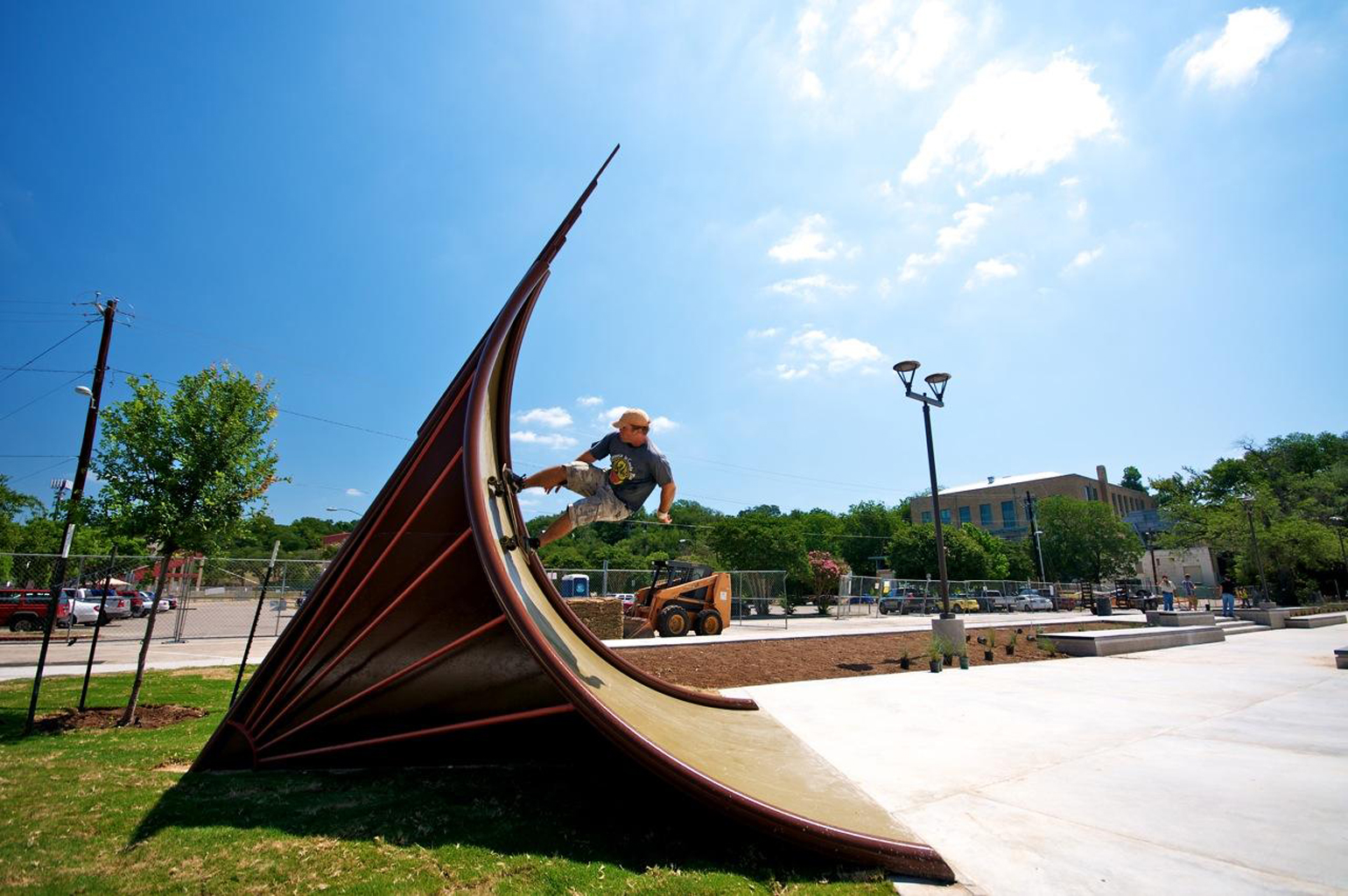 Marc Fornes creates sculptural installation for a Texas park