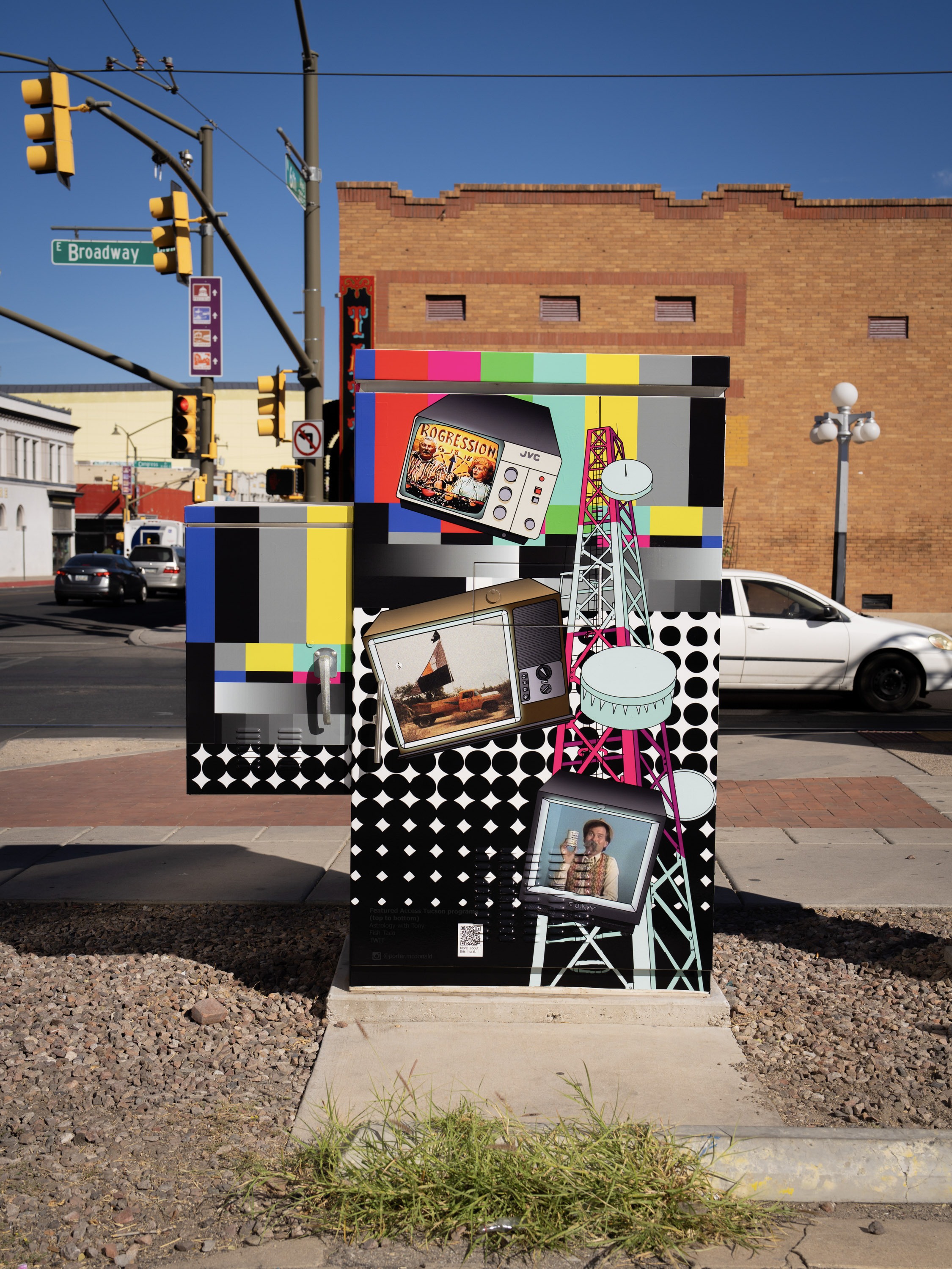 アート・オブ・アクサン ~ アクサンの芸術 ACCENT (55CD Box) Access Tucson Tribute: 124 East Broadway Blvd. in Tucson, AZ
